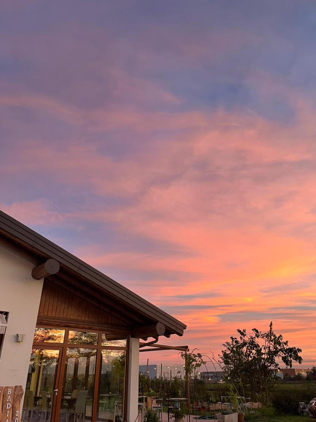 Eatvolve - Rifugio Del Benessere Hotel Carzago Riviera Eksteriør billede